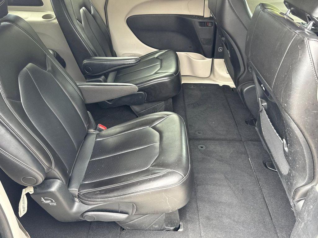 used 2023 Chrysler Pacifica car, priced at $18,999