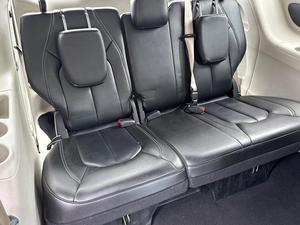 used 2023 Chrysler Pacifica car, priced at $18,999
