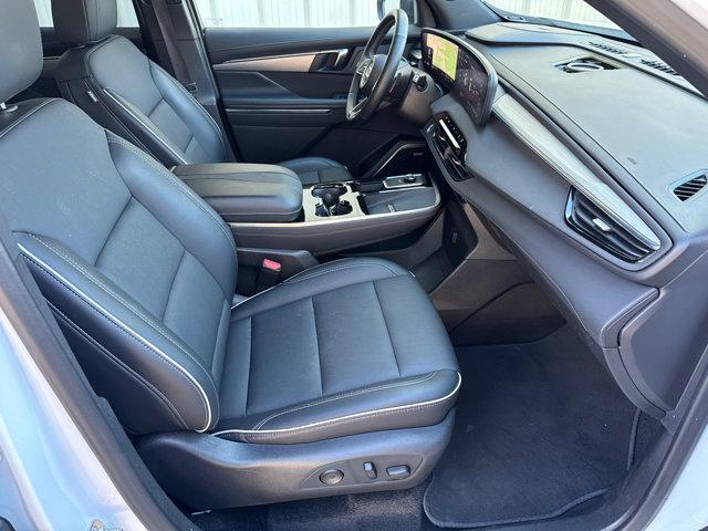 used 2025 Buick Enclave car, priced at $33,995