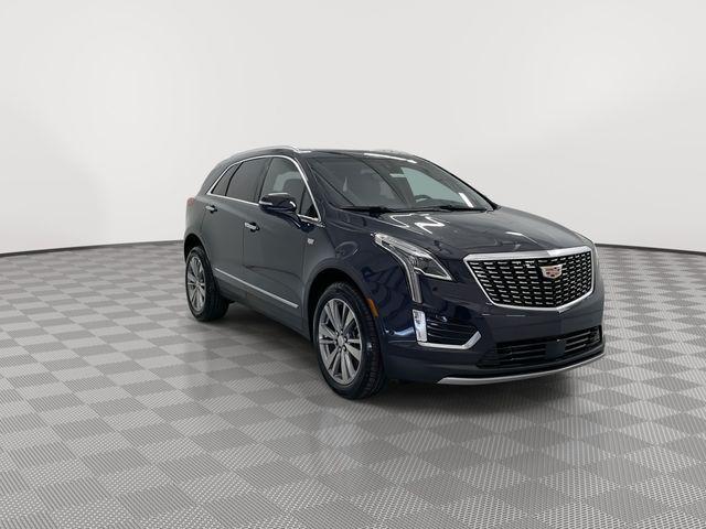 new 2025 Cadillac XT5 car, priced at $58,540