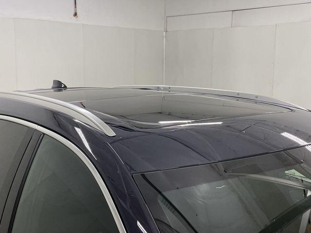 new 2025 Cadillac XT5 car, priced at $58,540