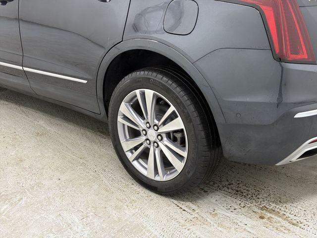used 2023 Cadillac XT5 car, priced at $34,120