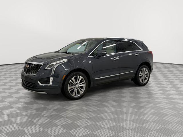 used 2023 Cadillac XT5 car, priced at $34,120