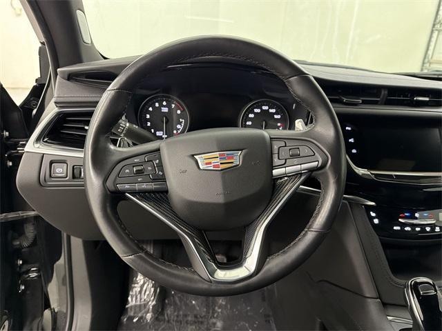 used 2024 Cadillac XT6 car, priced at $45,299
