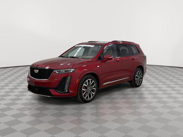 used 2025 Cadillac XT6 car, priced at $54,825