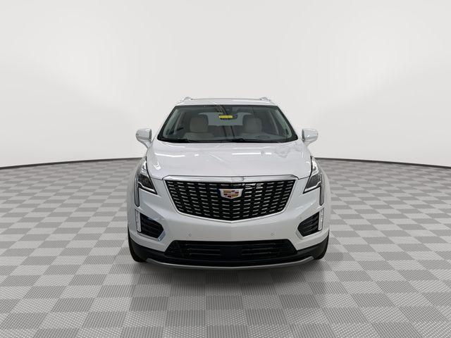 new 2025 Cadillac XT5 car, priced at $59,310