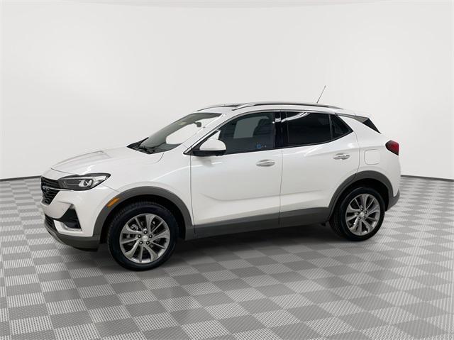 2022 White Frost Tricoat Buick Encore GX