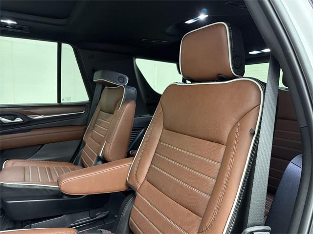 used 2024 GMC Yukon car, priced at $80,990