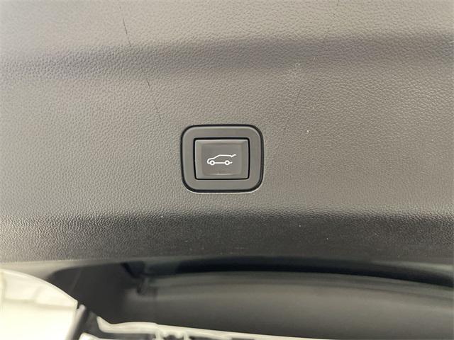 used 2023 GMC Yukon car, priced at $58,580