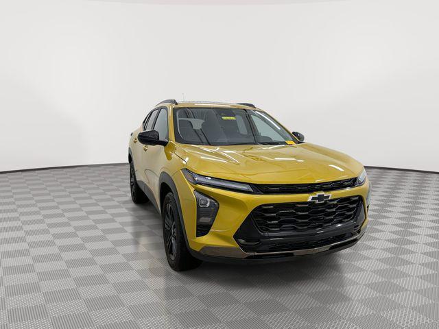 used 2025 Chevrolet Trax car, priced at $24,450