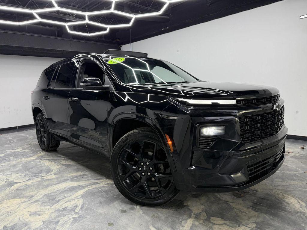 used 2024 Chevrolet Traverse car, priced at $46,900