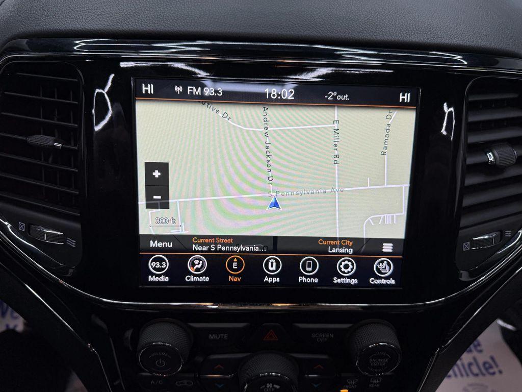 used 2021 Jeep Grand Cherokee car, priced at $26,995