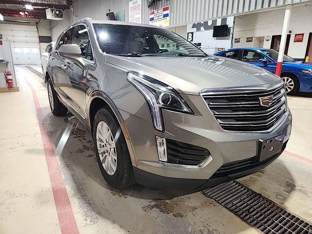 used 2019 Cadillac XT5 car, priced at $19,995