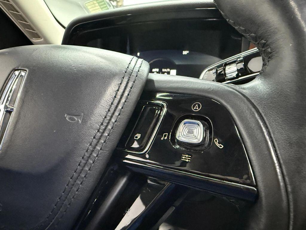 used 2020 Lincoln Aviator car, priced at $29,995