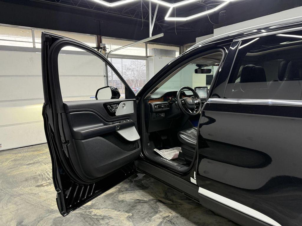 used 2020 Lincoln Aviator car, priced at $29,995