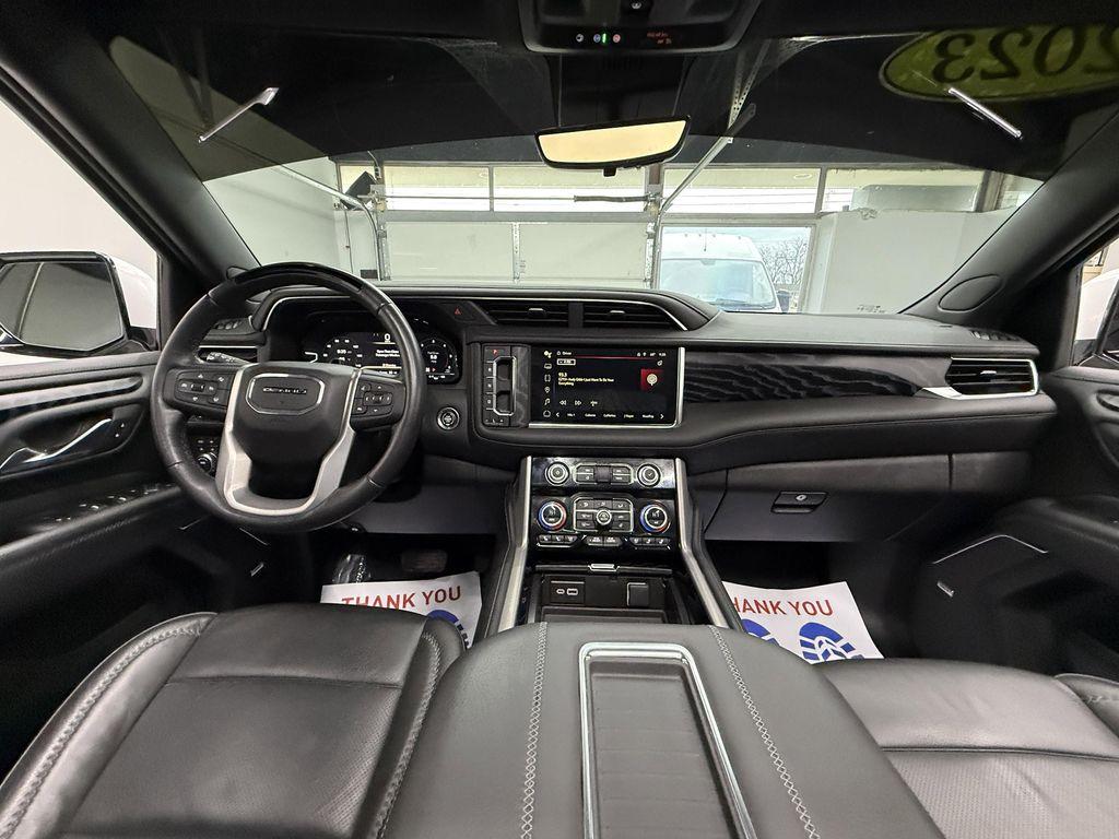 used 2023 GMC Yukon car, priced at $61,900