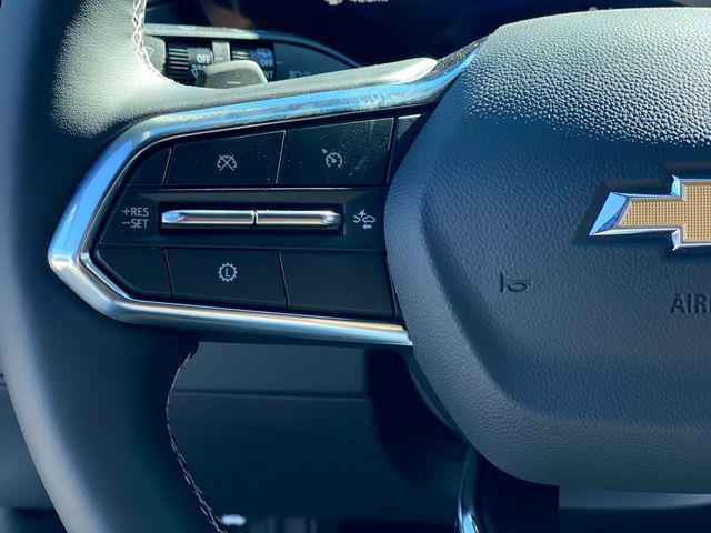 new 2026 Chevrolet Traverse car, priced at $38,256