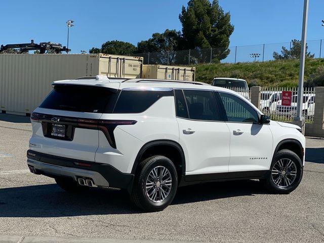 new 2026 Chevrolet Traverse car, priced at $38,226