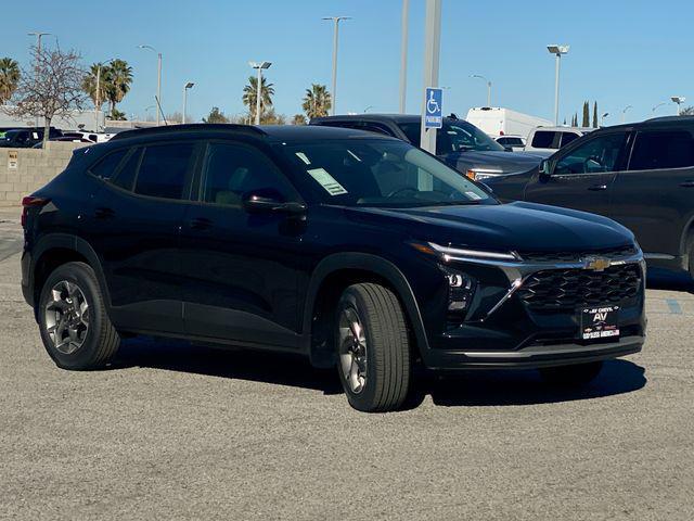 new 2026 Chevrolet Trax car, priced at $25,035