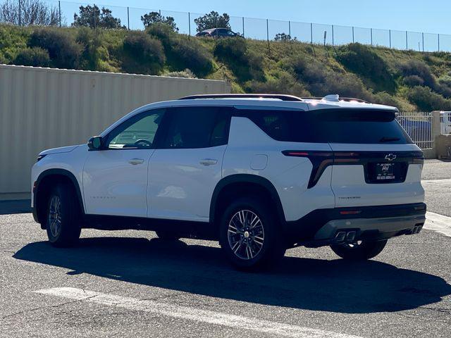 new 2026 Chevrolet Traverse car, priced at $38,256