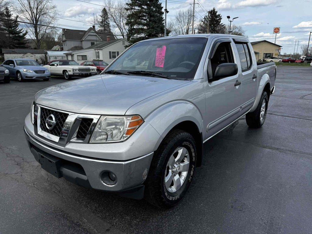 2011 Nissan Frontier 4.0 SV Crew Cab 4X4 AT SWB's photo