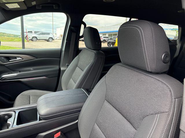 new 2026 Chevrolet Traverse car, priced at $45,353