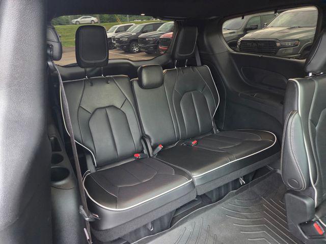 used 2023 Chrysler Pacifica car, priced at $33,577