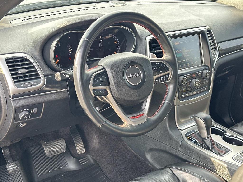 used 2017 Jeep Grand Cherokee car, priced at $11,900