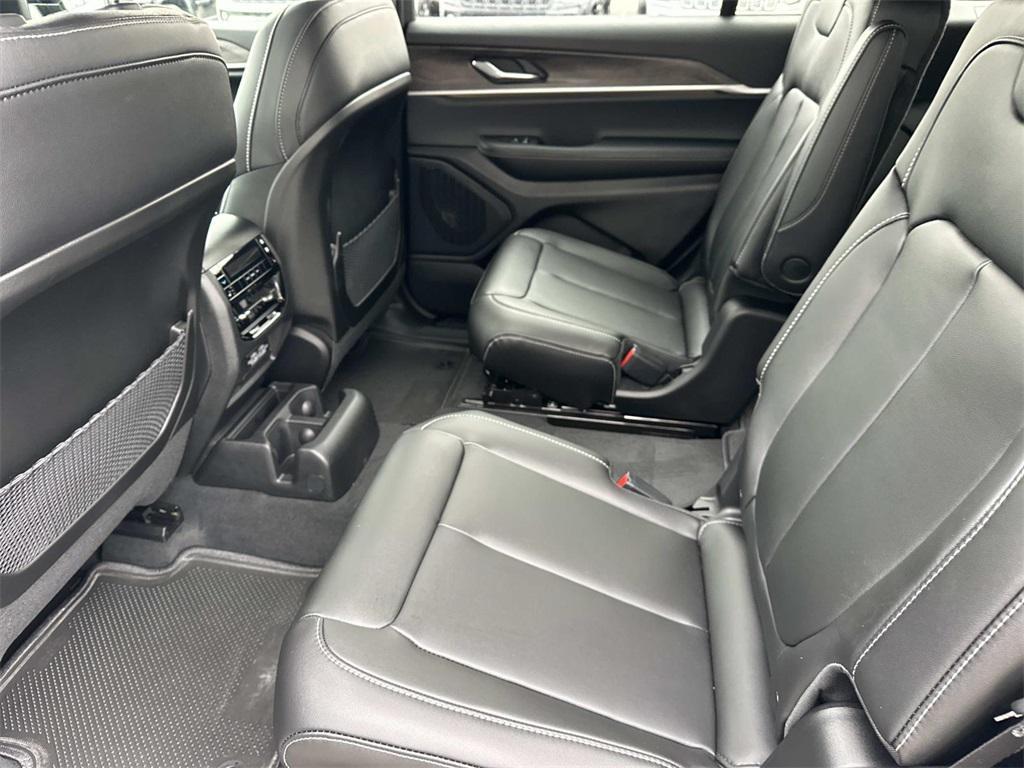 new 2025 Jeep Grand Cherokee L car, priced at $46,488