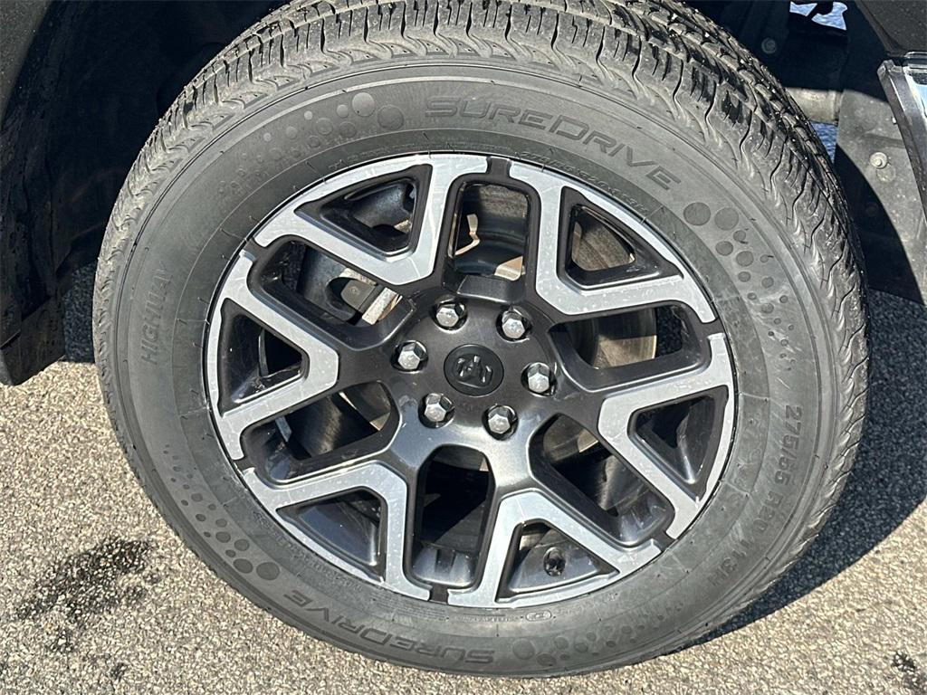 used 2025 Ram 1500 car, priced at $39,400