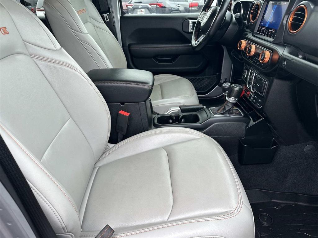 used 2021 Jeep Gladiator car, priced at $34,800