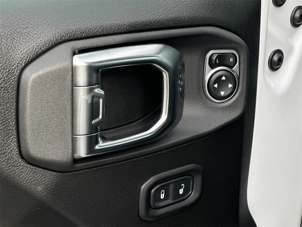 new 2026 Jeep Wrangler car, priced at $47,505