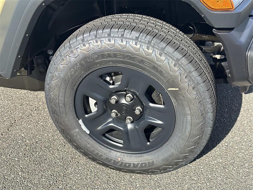 new 2026 Jeep Wrangler car, priced at $34,005