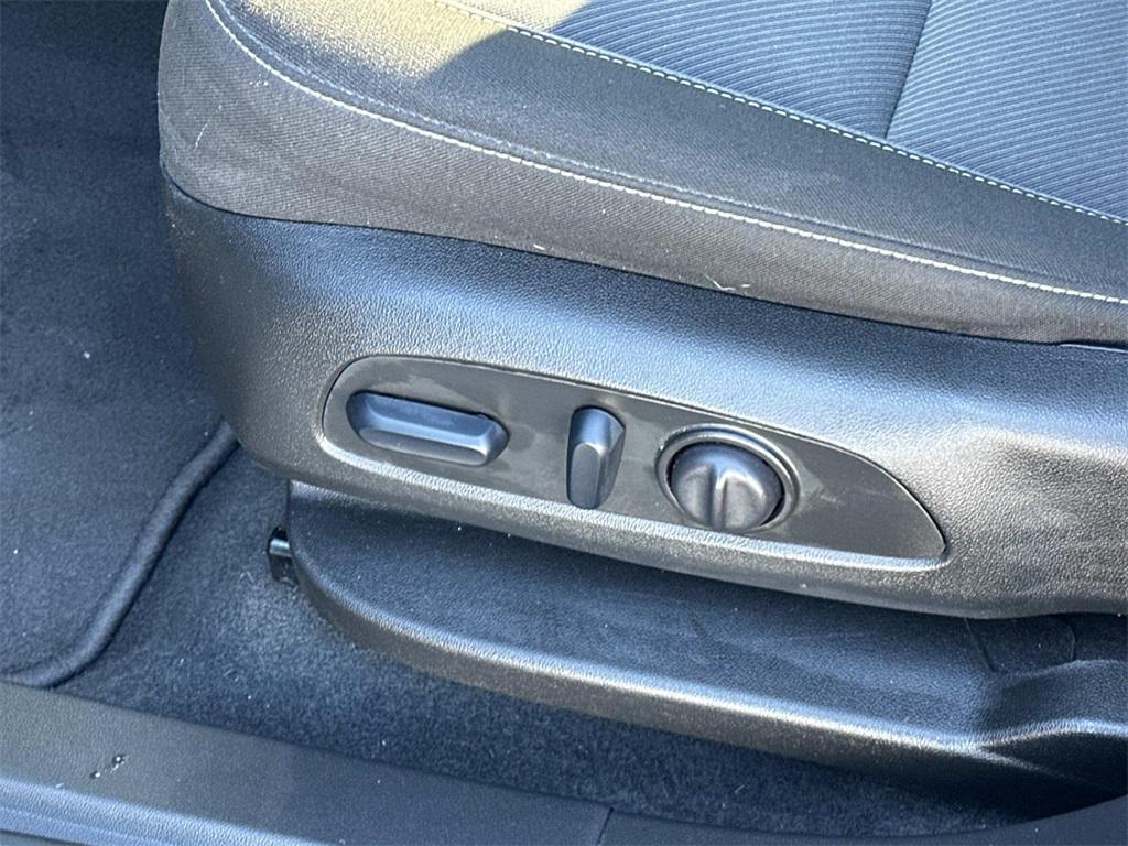 used 2025 Chevrolet Blazer car, priced at $29,000