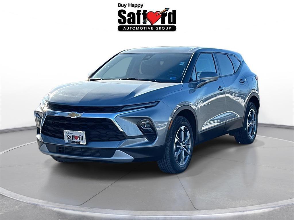 used 2025 Chevrolet Blazer car, priced at $29,000