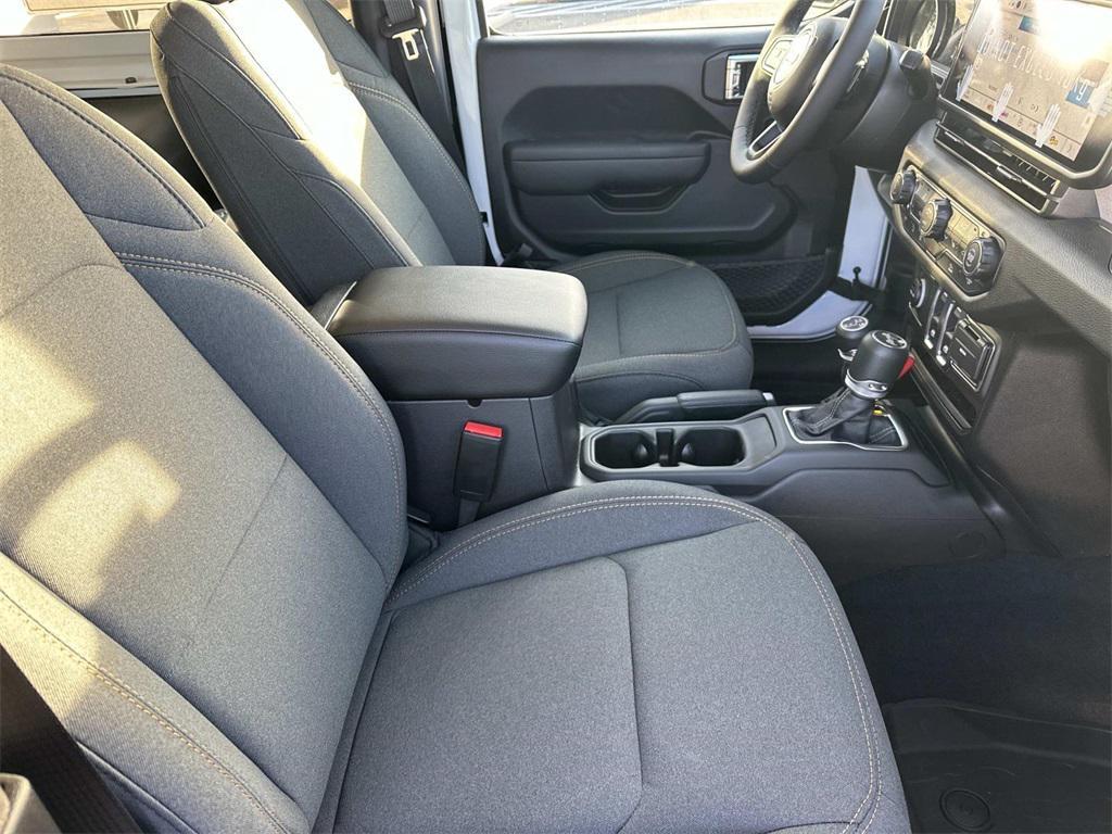 new 2026 Jeep Wrangler car, priced at $40,205