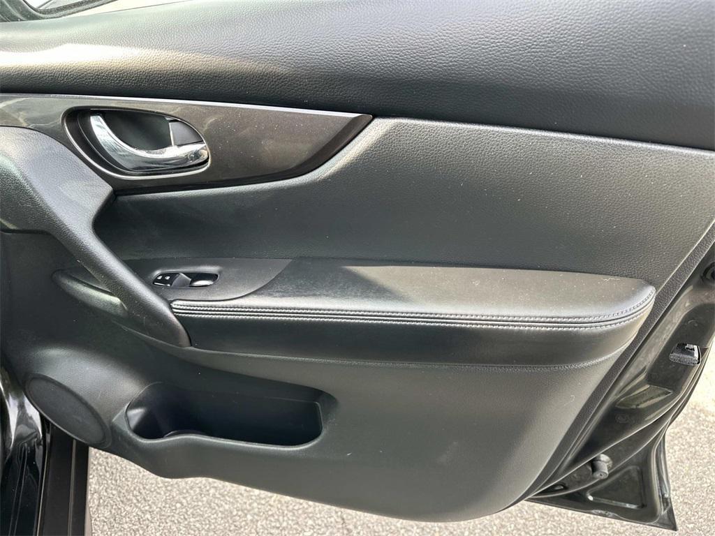 used 2019 Nissan Rogue car, priced at $13,000