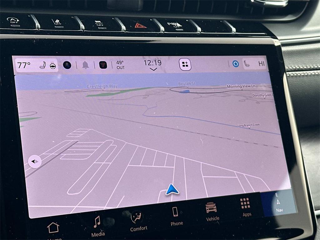 new 2025 Jeep Grand Cherokee car, priced at $38,755