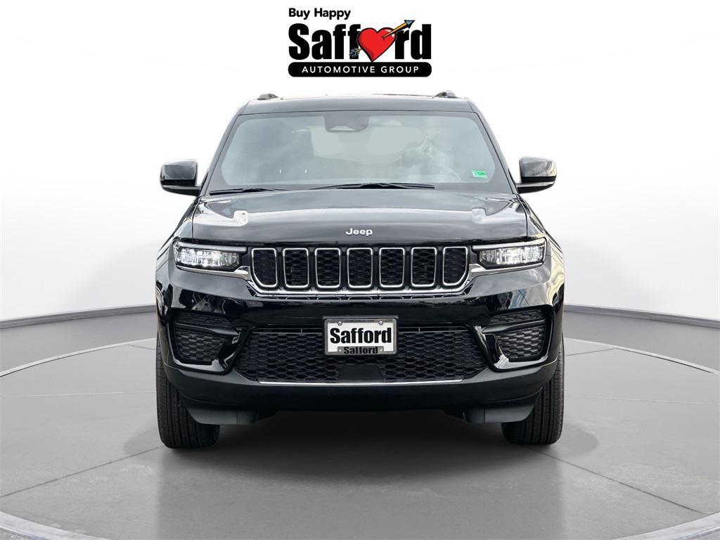 new 2025 Jeep Grand Cherokee car, priced at $33,555