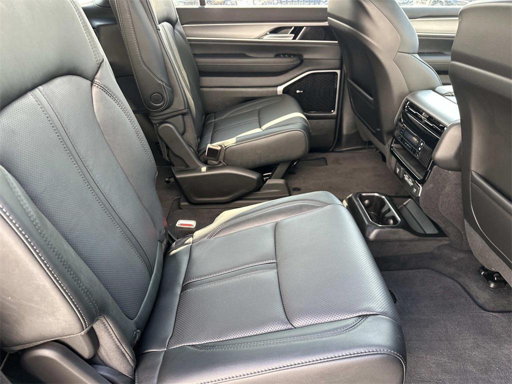 new 2026 Jeep Grand Wagoneer car, priced at $69,605