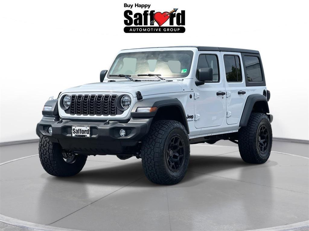 new 2025 Jeep Wrangler car, priced at $51,005