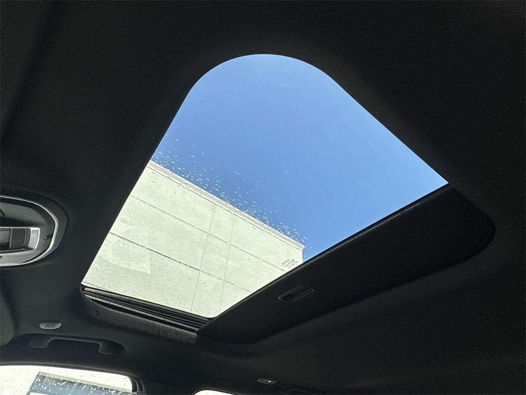 new 2025 Jeep Grand Cherokee car, priced at $31,755