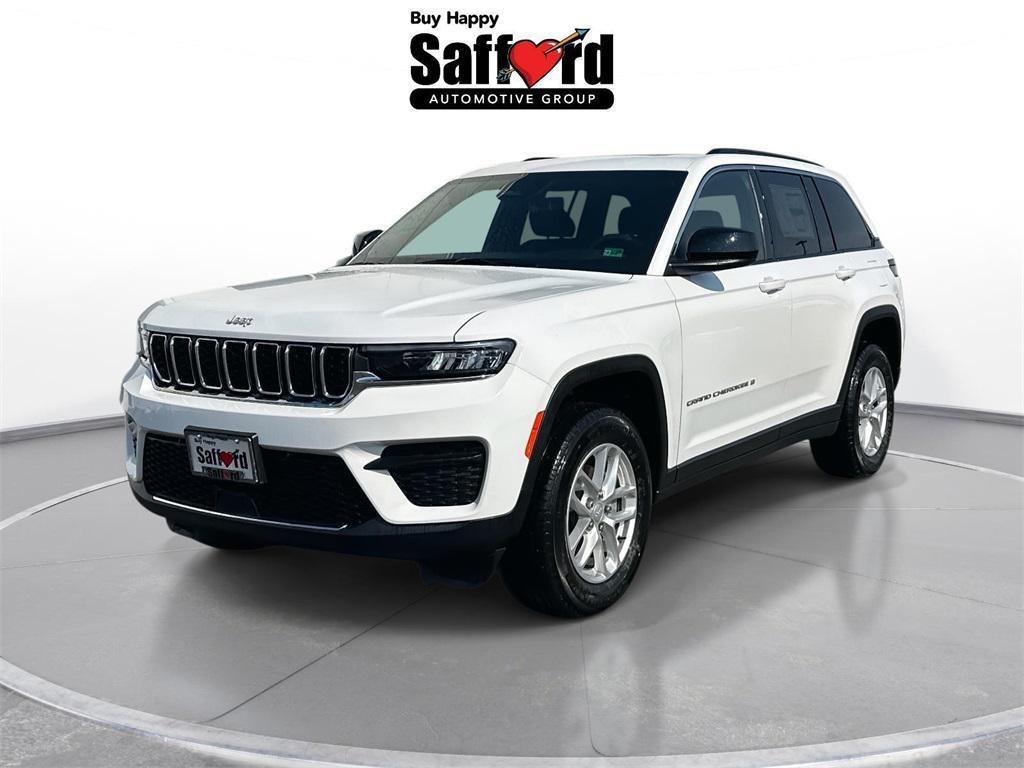 new 2025 Jeep Grand Cherokee car, priced at $31,755