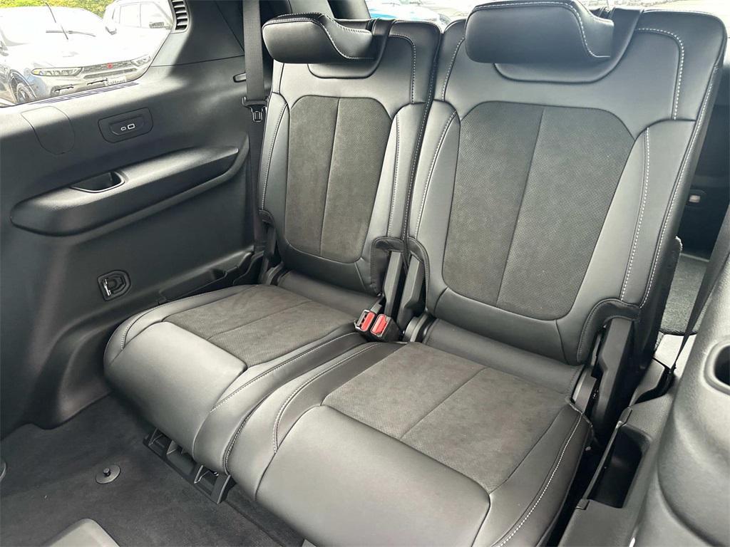 new 2025 Jeep Grand Cherokee L car, priced at $37,505