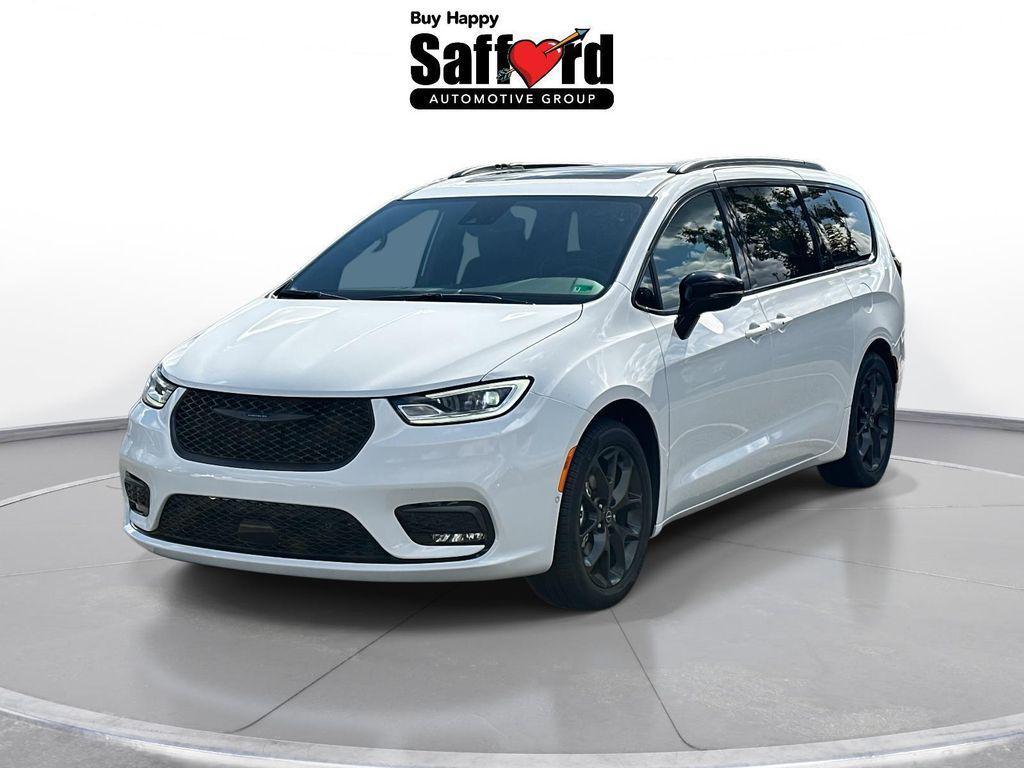 new 2026 Chrysler Pacifica car, priced at $46,505