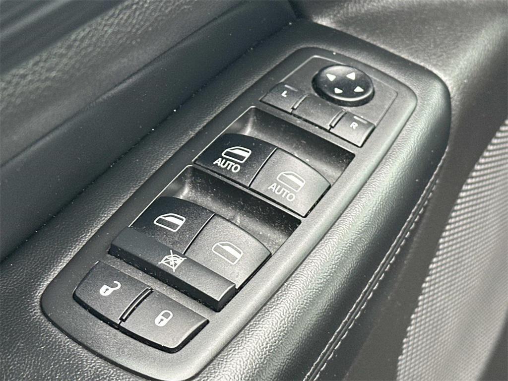 used 2019 Jeep Grand Cherokee car, priced at $15,500