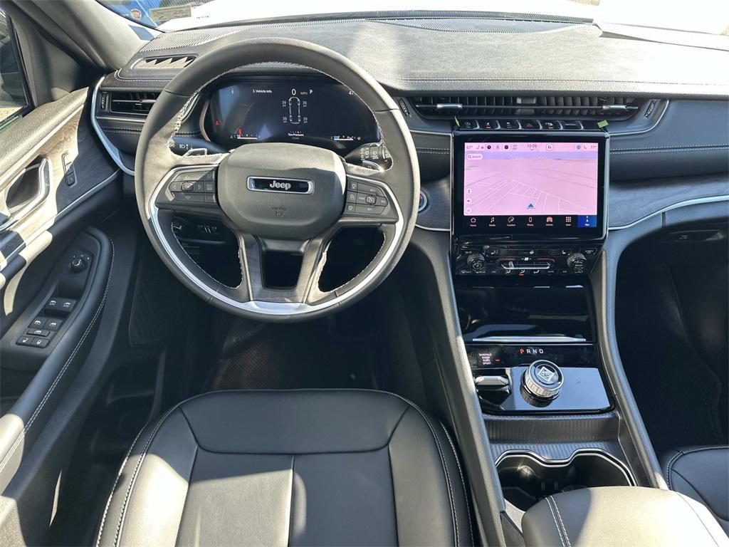 new 2025 Jeep Grand Cherokee L car, priced at $43,505