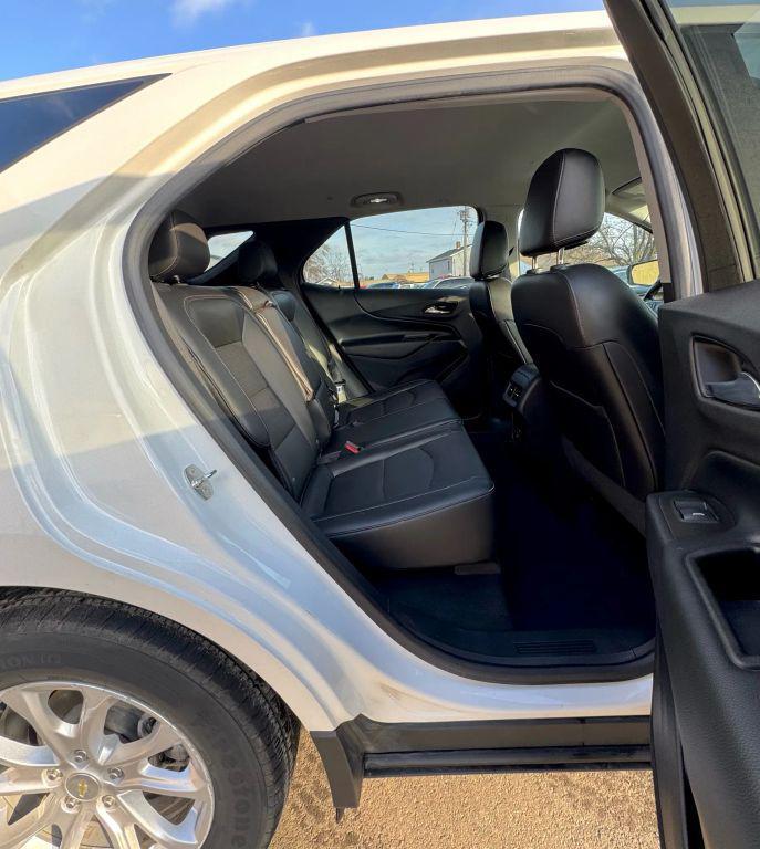 used 2021 Chevrolet Equinox car, priced at $13,995