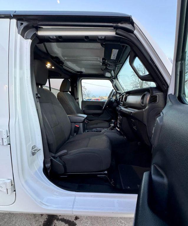 used 2021 Jeep Wrangler Unlimited car, priced at $23,995