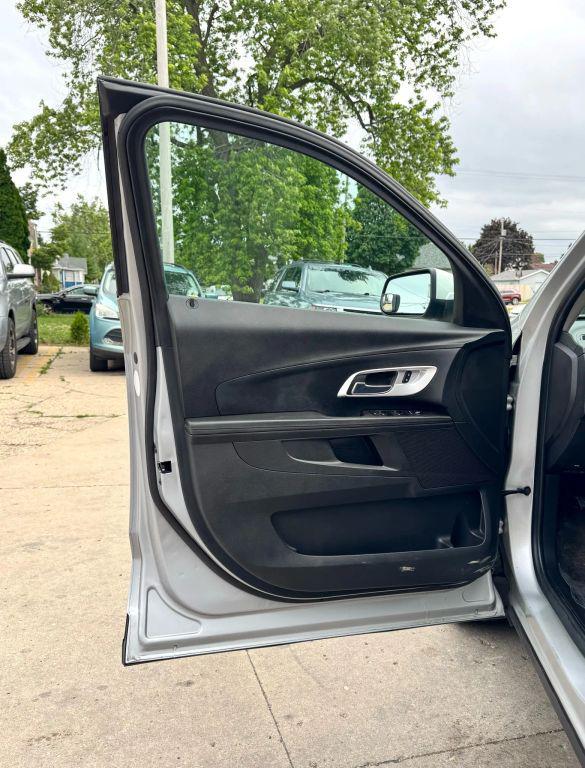 used 2017 Chevrolet Equinox car, priced at $10,795